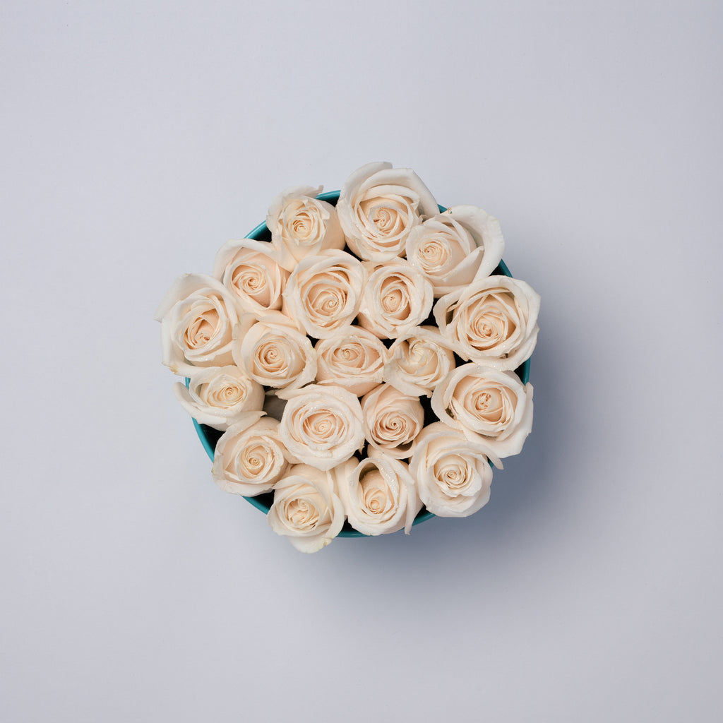 Nu Flowers White Tiffany arrangement, side view