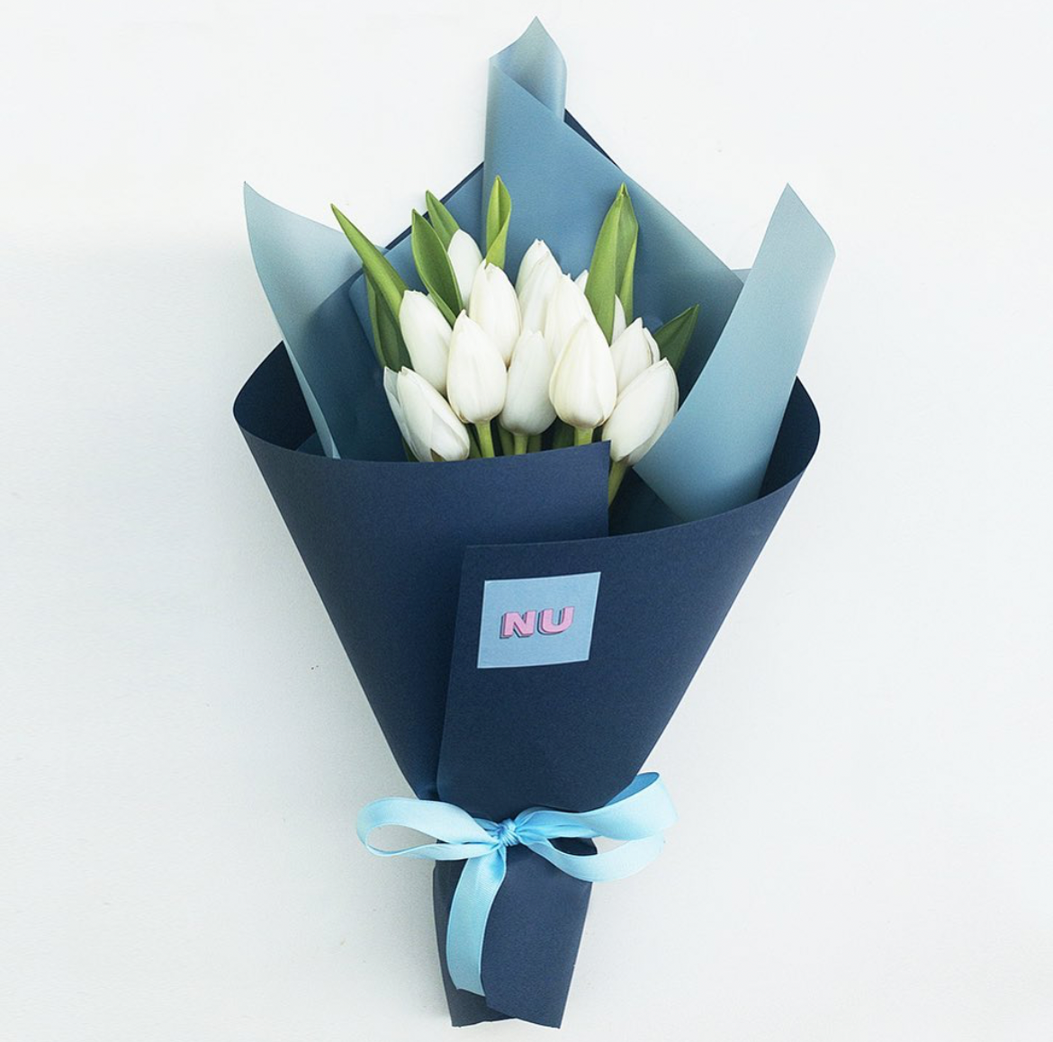 Nu Flowers Tulips Dream arrangement, styled shot
